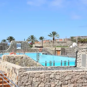 Elsa Tauro Topaz Villa
