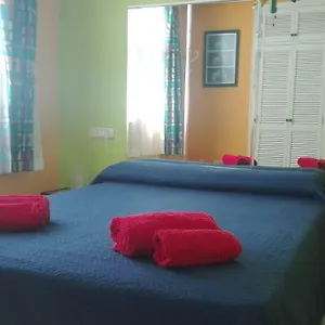 https://lia-apartamento.tenerifehoteles.net